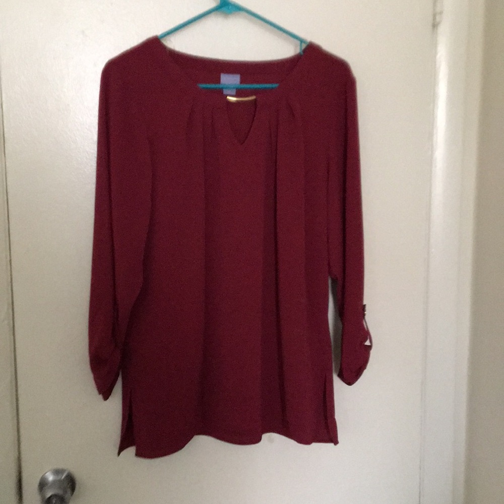 Maroon 3/4 sleeve blouse
